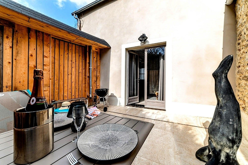 La Petite Escapade - Love’nSpa - weekend en amoureux, love rooms avec spa ou jacuzzi privatif7 de La Petite Escapade
