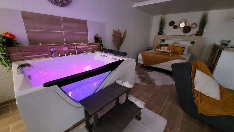 La Phine Détente Chambre&Spa - Love’nSpa - weekend en amoureux, love rooms avec spa ou jacuzzi privatif