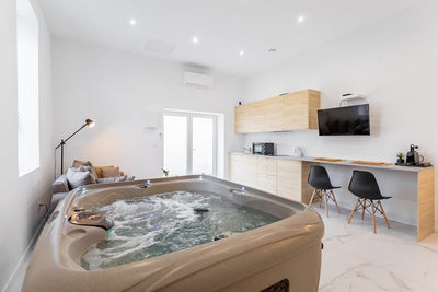 La Suite Valentine Spa Privatif - Marseille - Love’nSpa - weekend en amoureux, love rooms avec spa ou jacuzzi privatif