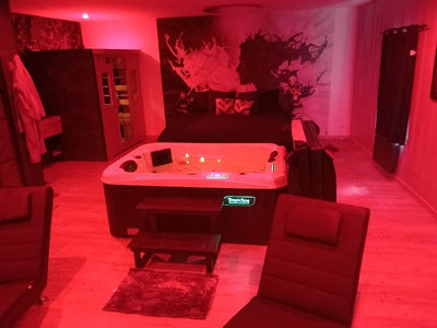 L'Abbaye de l'Amour - Love’nSpa - weekend en amoureux, love rooms avec spa ou jacuzzi privatif