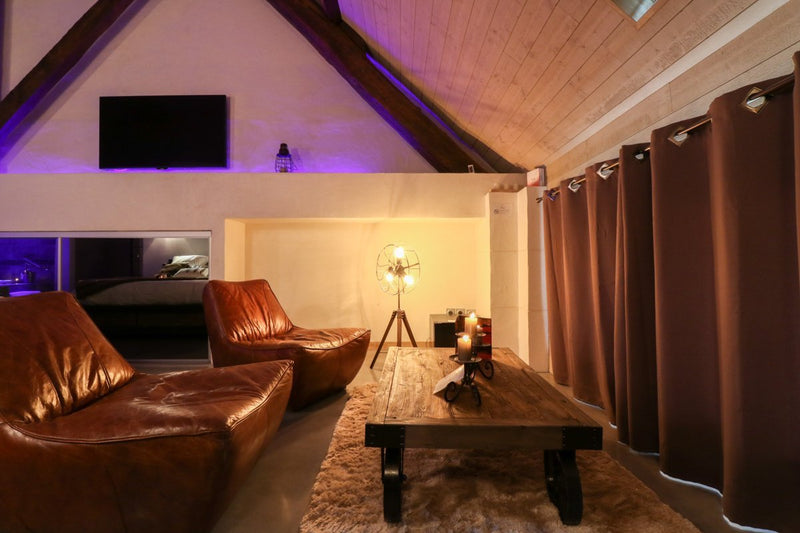 L’Abri Cosy - L'Authentique - Love’nSpa - weekend en amoureux, love rooms avec spa ou jacuzzi privatif2 de L’Abri Cosy - L'Authentique
