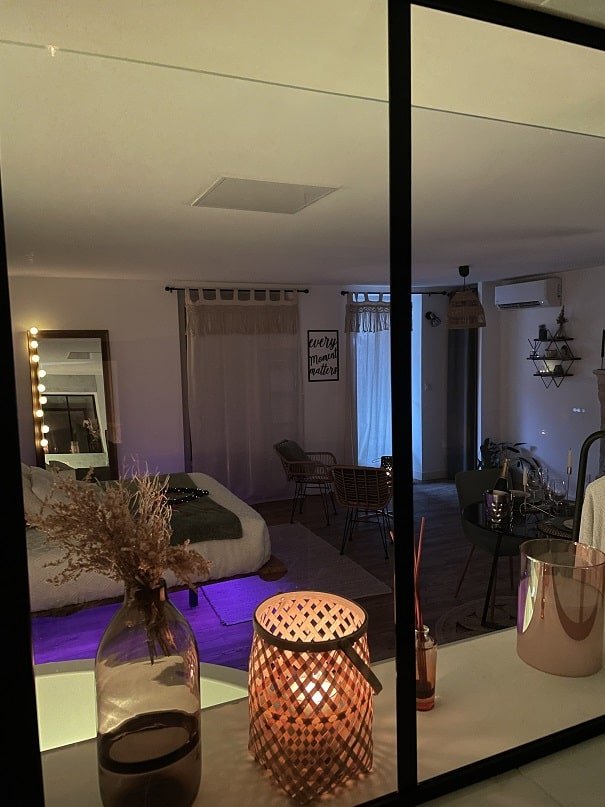 L'Apesanteur - Love’nSpa - weekend en amoureux, love rooms avec spa ou jacuzzi privatif6 de L'Apesanteur
