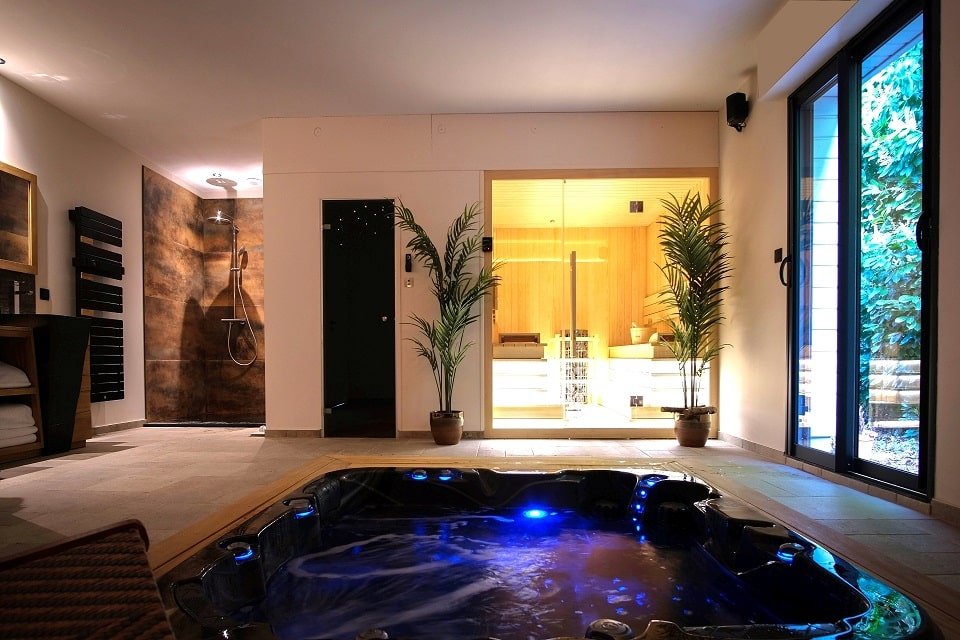 L'ApothéOse - Love’nSpa - weekend en amoureux, love rooms avec spa ou jacuzzi privatif1 de L'ApothéOse
