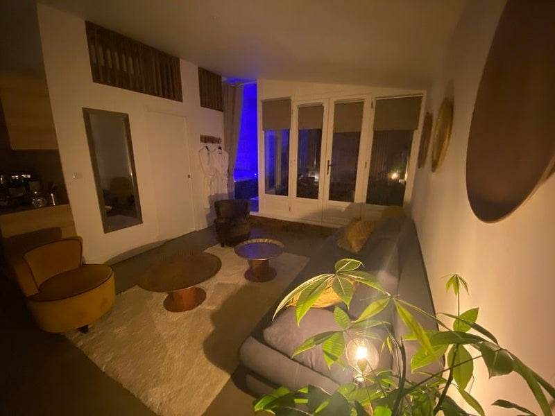 Le 50 suite and spa - La king - Love’nSpa - weekend en amoureux, love rooms avec spa ou jacuzzi privatif