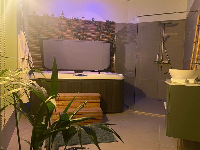 Le 50 suite and spa - La Palmer - Love’nSpa - weekend en amoureux, love rooms avec spa ou jacuzzi privatif