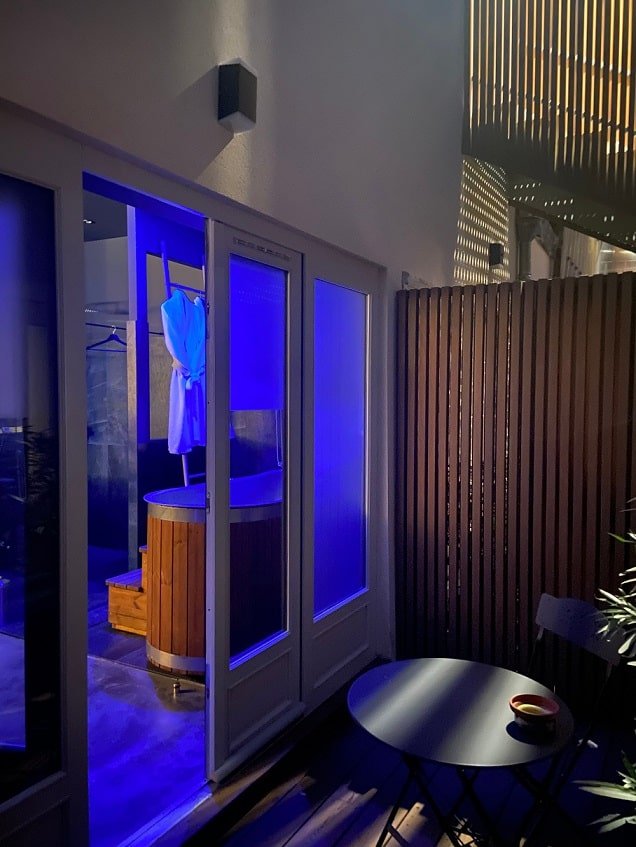 Le 50 suite and spa - La Shelby - Love’nSpa - weekend en amoureux, love rooms avec spa ou jacuzzi privatif