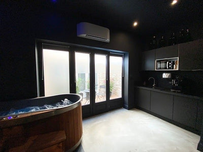 Le 50 suite and spa - La Shelby - Love’nSpa - weekend en amoureux, love rooms avec spa ou jacuzzi privatif
