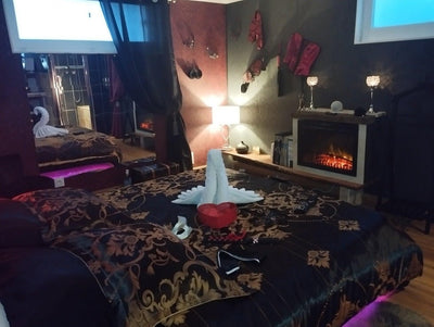 Le Boudoir de Cormelles - Love’nSpa - weekend en amoureux, love rooms avec spa ou jacuzzi privatif