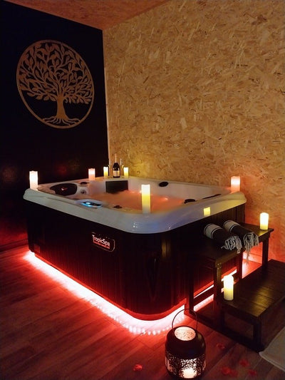 Le Clos F.M.R - Bulle WIGWAM Fanny - Love’nSpa - weekend en amoureux, love rooms avec spa ou jacuzzi privatif