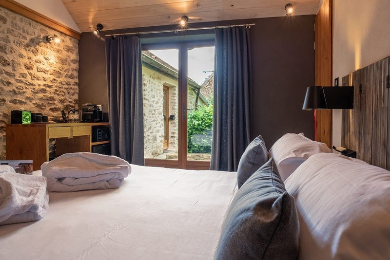 Le Domaine des Prés Verts - Le Logis - Love’nSpa - weekend en amoureux, love rooms avec spa ou jacuzzi privatif