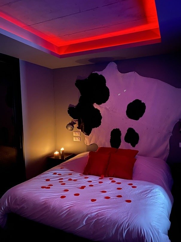 LE FRUIT DÉFENDU - Love’nSpa - weekend en amoureux, love rooms avec spa ou jacuzzi privatif