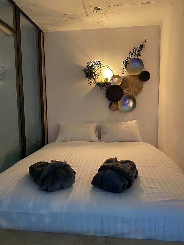 Le Gîte Le Léone - Love’nSpa - weekend en amoureux, love rooms avec spa ou jacuzzi privatif