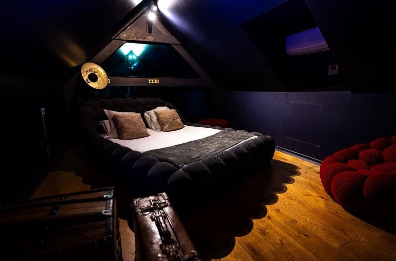 Le Lion d'or hôtel - la suite glamour - Love’nSpa - weekend en amoureux, love rooms avec spa ou jacuzzi privatif1 de Le Lion d'or hôtel - la suite glamour
