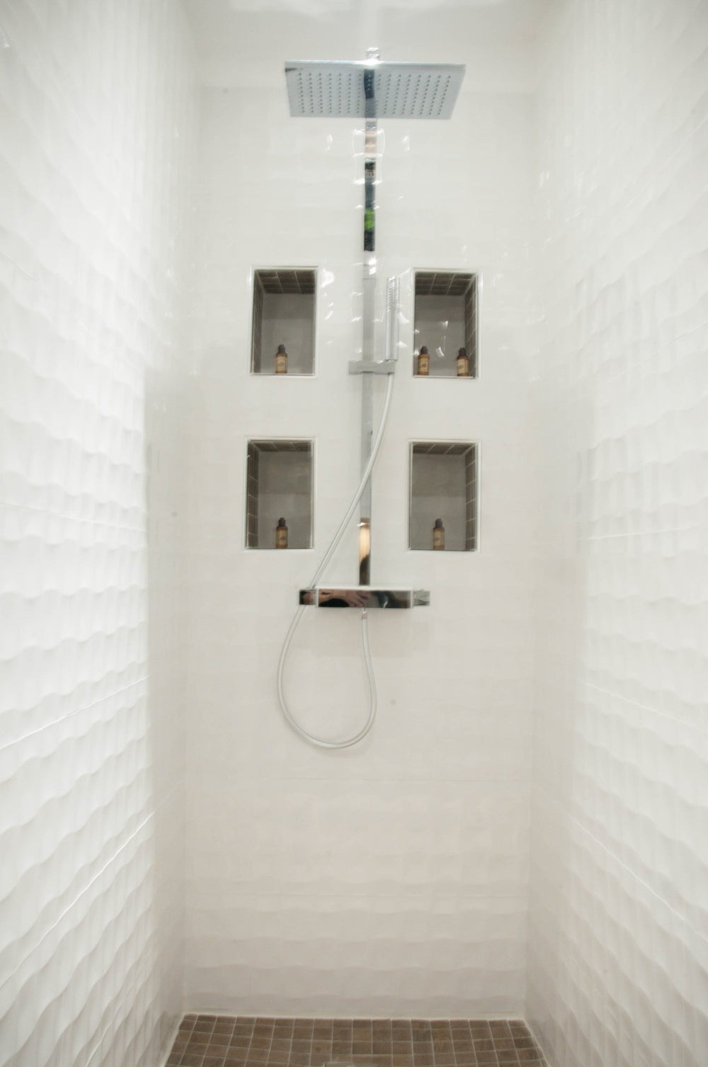 Le Nid - Love’nSpa - weekend en amoureux, love rooms avec spa ou jacuzzi privatif3 de Le Nid
