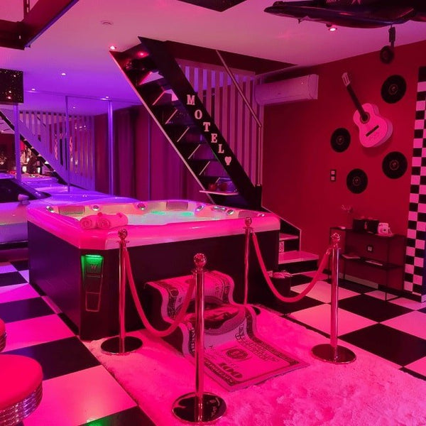 Le Quart D'Heure Américain - Love’nSpa - weekend en amoureux, love rooms avec spa ou jacuzzi privatif