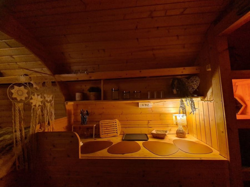 Le Souffle du Saule - Tonneau Bacchus - Love’nSpa - weekend en amoureux, love rooms avec spa ou jacuzzi privatif2 de Le Souffle du Saule - Tonneau Bacchus
