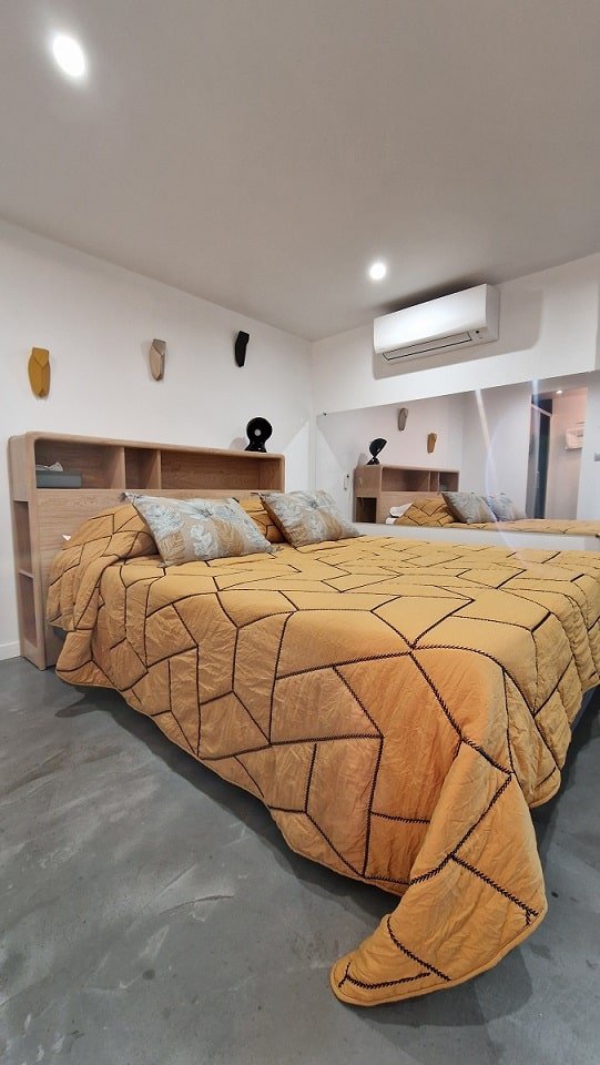 Chambre Cigale - Love’nSpa - weekend en amoureux, love rooms avec spa ou jacuzzi privatif