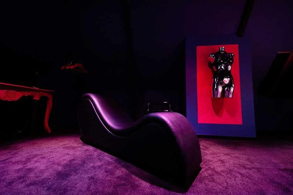 L'Éros - La Suite - Love’nSpa - weekend en amoureux, love rooms avec spa ou jacuzzi privatif4 de L'Éros - La Suite
