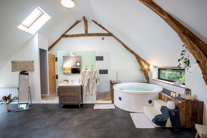 LES HAUTS DE BAGADOU - La SUITE - Love’nSpa - weekend en amoureux, love rooms avec spa ou jacuzzi privatif
