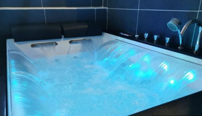 Les Sansonnets - L'Envol - Love’nSpa - weekend en amoureux, love rooms avec spa ou jacuzzi privatif
