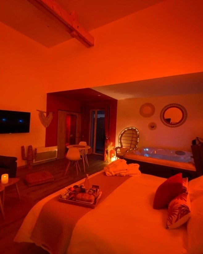 L’Evasion - Love’nSpa - weekend en amoureux, love rooms avec spa ou jacuzzi privatif