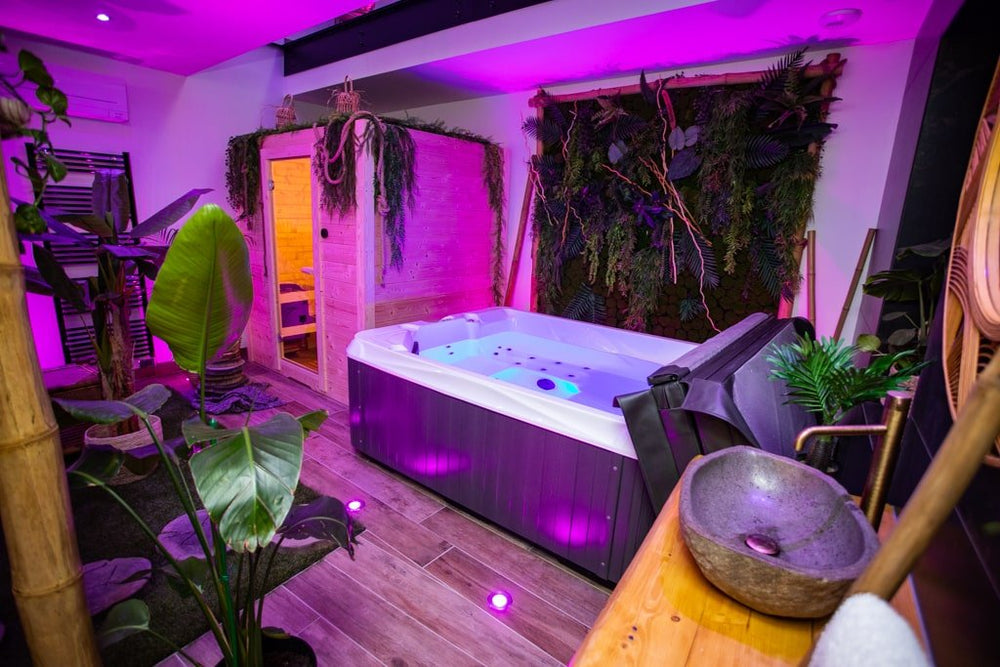 L’Evasion Loveroom - Love’nSpa - weekend en amoureux, love rooms avec spa ou jacuzzi privatif1 de L’Evasion Loveroom
