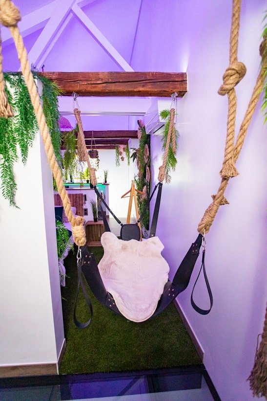 L’Evasion Loveroom - Love’nSpa - weekend en amoureux, love rooms avec spa ou jacuzzi privatif4 de L’Evasion Loveroom
