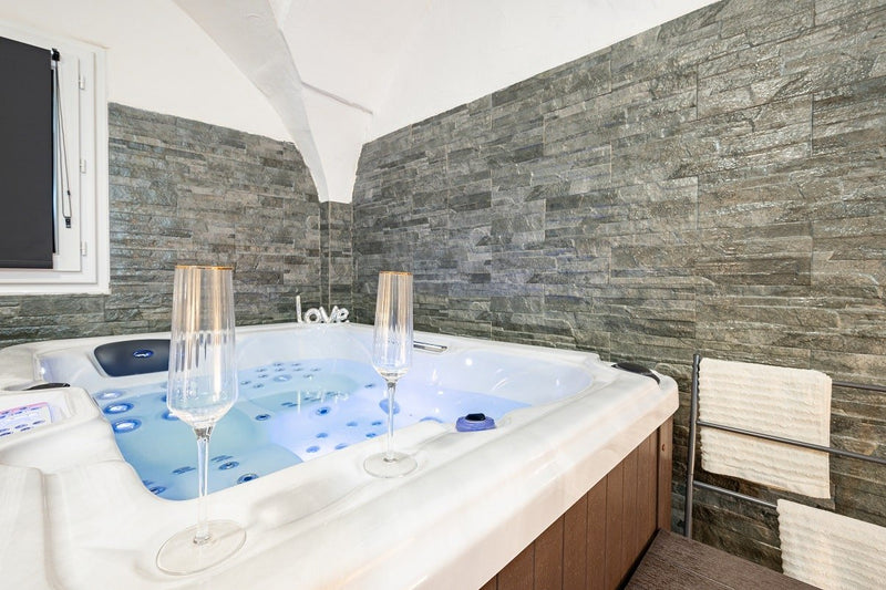 L’Instant Suspendu - Love’nSpa - weekend en amoureux, love rooms avec spa ou jacuzzi privatif