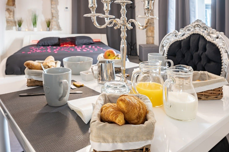 L’Instant Suspendu - Love’nSpa - weekend en amoureux, love rooms avec spa ou jacuzzi privatif