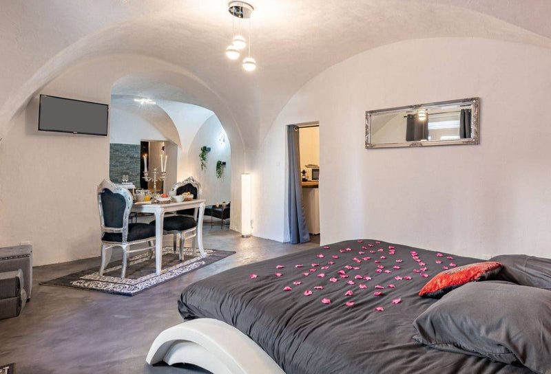 L’Instant Suspendu - Love’nSpa - weekend en amoureux, love rooms avec spa ou jacuzzi privatif