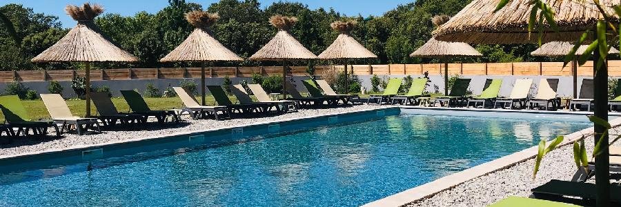 Lodge Cabanon - Nid d’Amour - Love’nSpa - weekend en amoureux, love rooms avec spa ou jacuzzi privatif1 de Lodge Cabanon - Nid d’Amour
