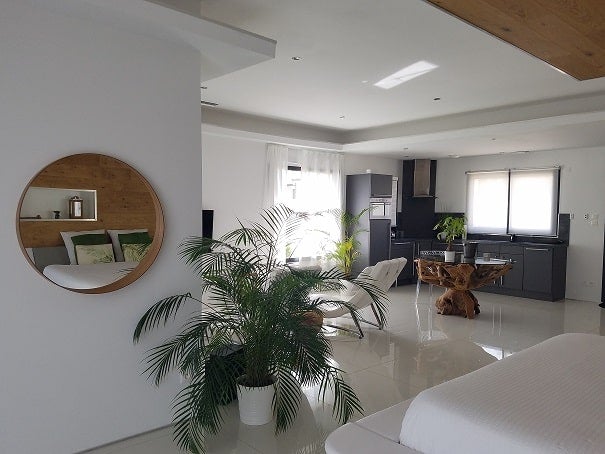 Lofts Emlavie - Loft Maeta - Love’nSpa - weekend en amoureux, love rooms avec spa ou jacuzzi privatif