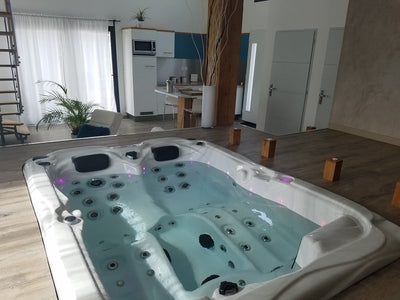 Lofts Emlavie - Loft Skali - Love’nSpa - weekend en amoureux, love rooms avec spa ou jacuzzi privatif