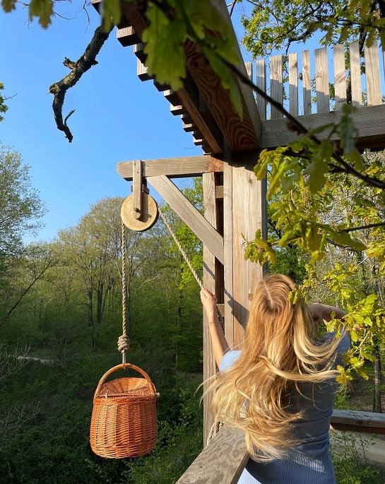 Loire Valley Lodge - Lodges design avec jacuzzi privé en terrasse - Sixtie’s - Love’nSpa - weekend en amoureux, love rooms avec spa ou jacuzzi privatif4 de Loire Valley Lodge - Lodges design avec jacuzzi privé en terrasse - Sixtie’s
