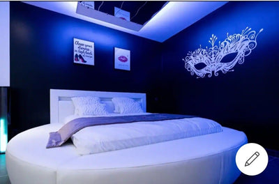 L'Olympe des Sens - CUPIDON • Dieu de l’amour - Love’nSpa - weekend en amoureux, love rooms avec spa ou jacuzzi privatif
