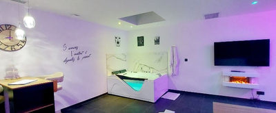 L'Olympe des Sens - CUPIDON • Dieu de l’amour - Love’nSpa - weekend en amoureux, love rooms avec spa ou jacuzzi privatif
