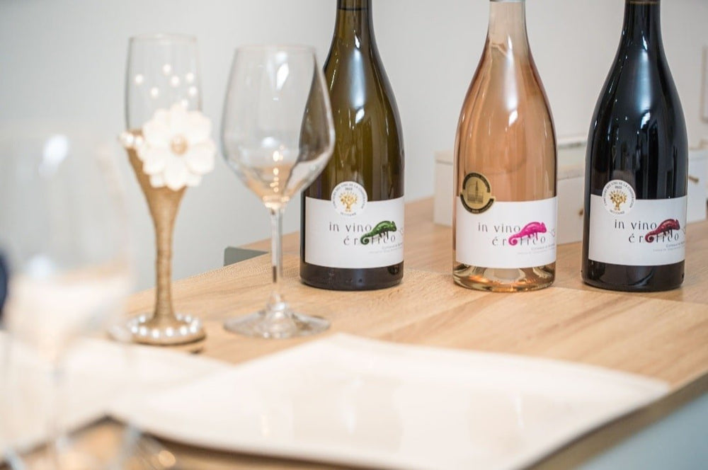 L'Olympe des Sens - HERA • Déesse du mariage - Love’nSpa - weekend en amoureux, love rooms avec spa ou jacuzzi privatif12 de L'Olympe des Sens - VÉNUS
