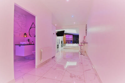 Love Room Fécamp - Appartement 2 - Love’nSpa - weekend en amoureux, love rooms avec spa ou jacuzzi privatif