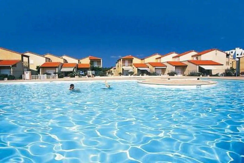 Love room LE BARCARES Front de Mer - Love’nSpa - weekend en amoureux, love rooms avec spa ou jacuzzi privatif2 de Love room LE BARCARES Front de Mer
