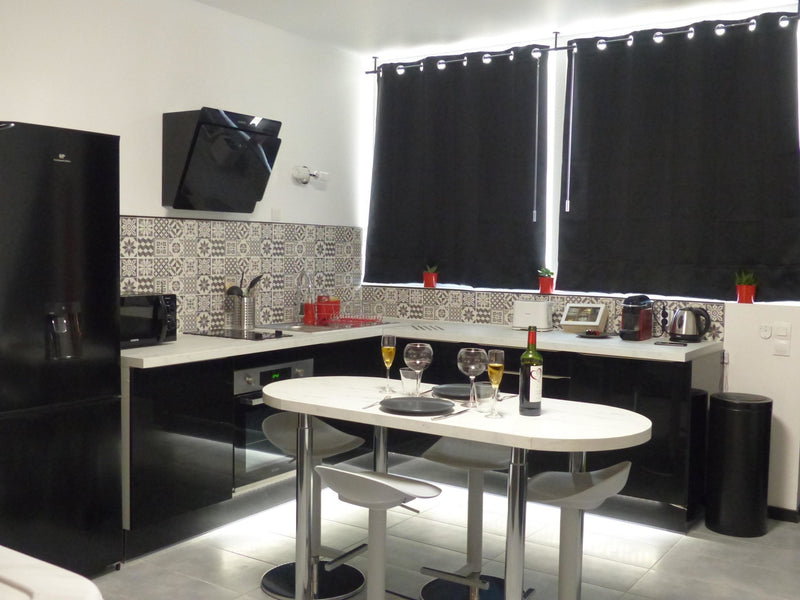 LOVENIGHT - Love’nSpa - weekend en amoureux, love rooms avec spa ou jacuzzi privatif2 de Love night
