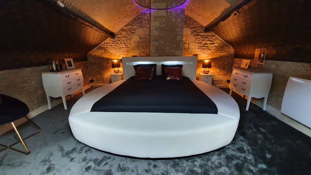 Lover Dose Gîte Glamour - Love’nSpa - weekend en amoureux, love rooms avec spa ou jacuzzi privatif7 de Lover Dose Gîte Glamour
