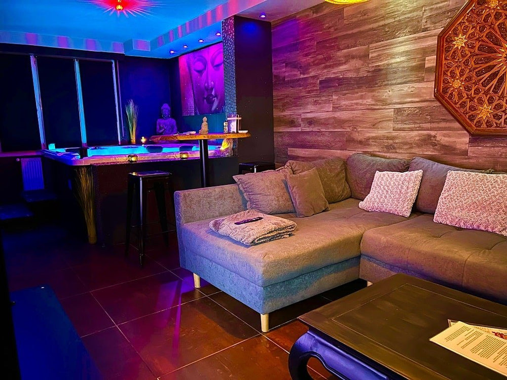 Loveroom Valenciennes - Love’nSpa - weekend en amoureux, love rooms avec spa ou jacuzzi privatif6 de Loveroom Valenciennes
