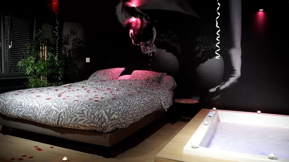 Loveroomeo - Love’nSpa - weekend en amoureux, love rooms avec spa ou jacuzzi privatif1 de Loveroomeo
