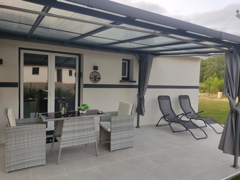 Loveroomlecupidon - Love’nSpa - weekend en amoureux, love rooms avec spa ou jacuzzi privatif1 de Loveroomlecupidon
