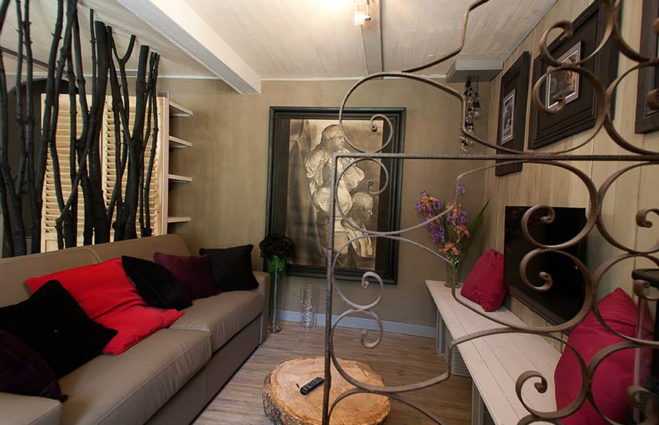 Lyon campagne loft papillons - Love’nSpa - weekend en amoureux, love rooms avec spa ou jacuzzi privatif13 de Lyon campagne loft papillons
