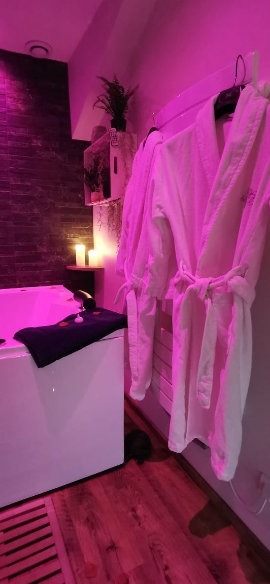 Nuits Chartraines - Hammam et Bulles - Love’nSpa - weekend en amoureux, love rooms avec spa ou jacuzzi privatif