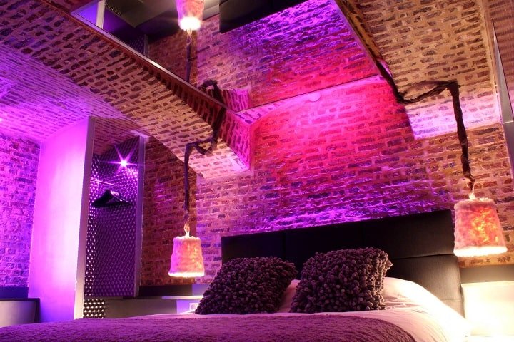 Private room 40 - Love’nSpa - weekend en amoureux, love rooms avec spa ou jacuzzi privatif