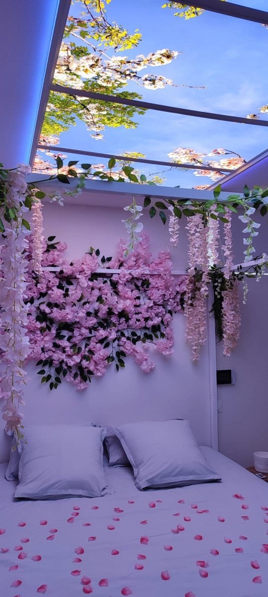 Rêves de Cocon - Le Cocon des Merveilles - Love’nSpa - weekend en amoureux, love rooms avec spa ou jacuzzi privatif3 de Rêves de Cocon - Le Cocon des Merveilles
