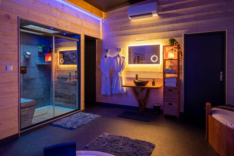 Rien Que Nous - Love’nSpa - weekend en amoureux, love rooms avec spa ou jacuzzi privatif