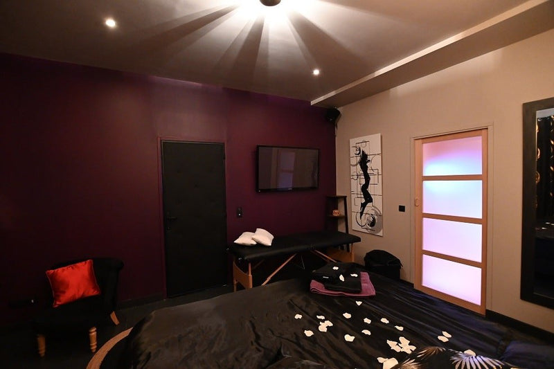 Secret 33 - Love’nSpa - weekend en amoureux, love rooms avec spa ou jacuzzi privatif